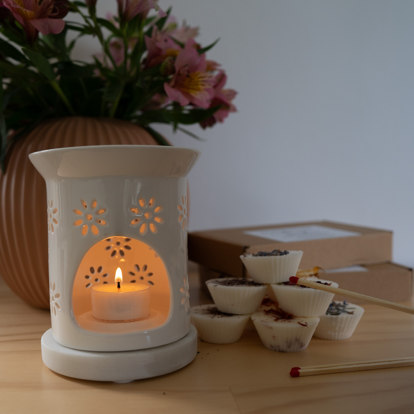 Wax Burners - White Ceramic - Daisy